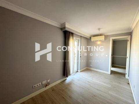 Apartamento T1 Arrendamento em Benfica,Lisboa