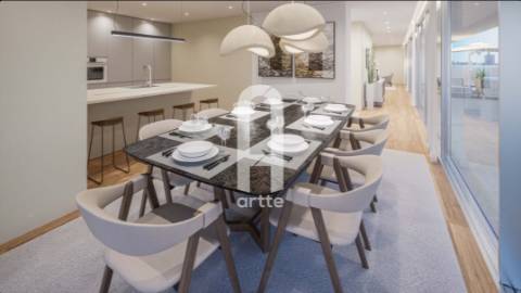 Apartamento T4 em Aveiro