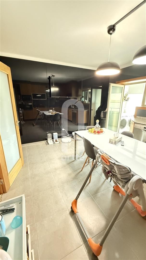 Apartamento T4 de luxo em Oliveira de Azemeis