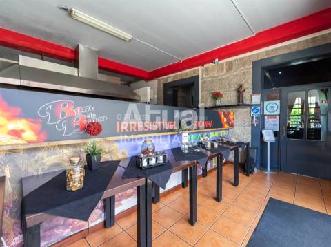 Restaurante  Trespasse em Infias,Vizela