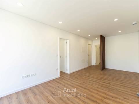 Apartamento T1+1 Venda em Caldas de Vizela (São Miguel e São João),Vizela