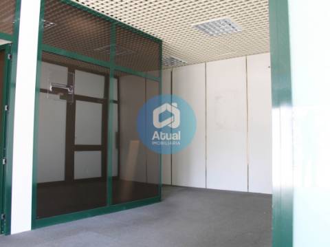 Loja  Arrendamento em Raimonda,Paços de Ferreira
