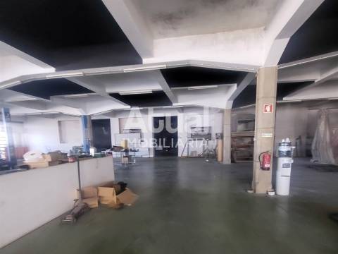 Armazém  Venda em Fafe,Fafe