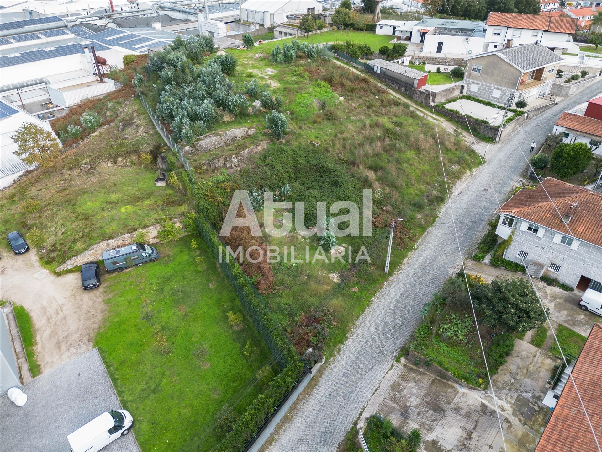 Terreno Para Construção  Venda em Vilarinho,Santo Tirso