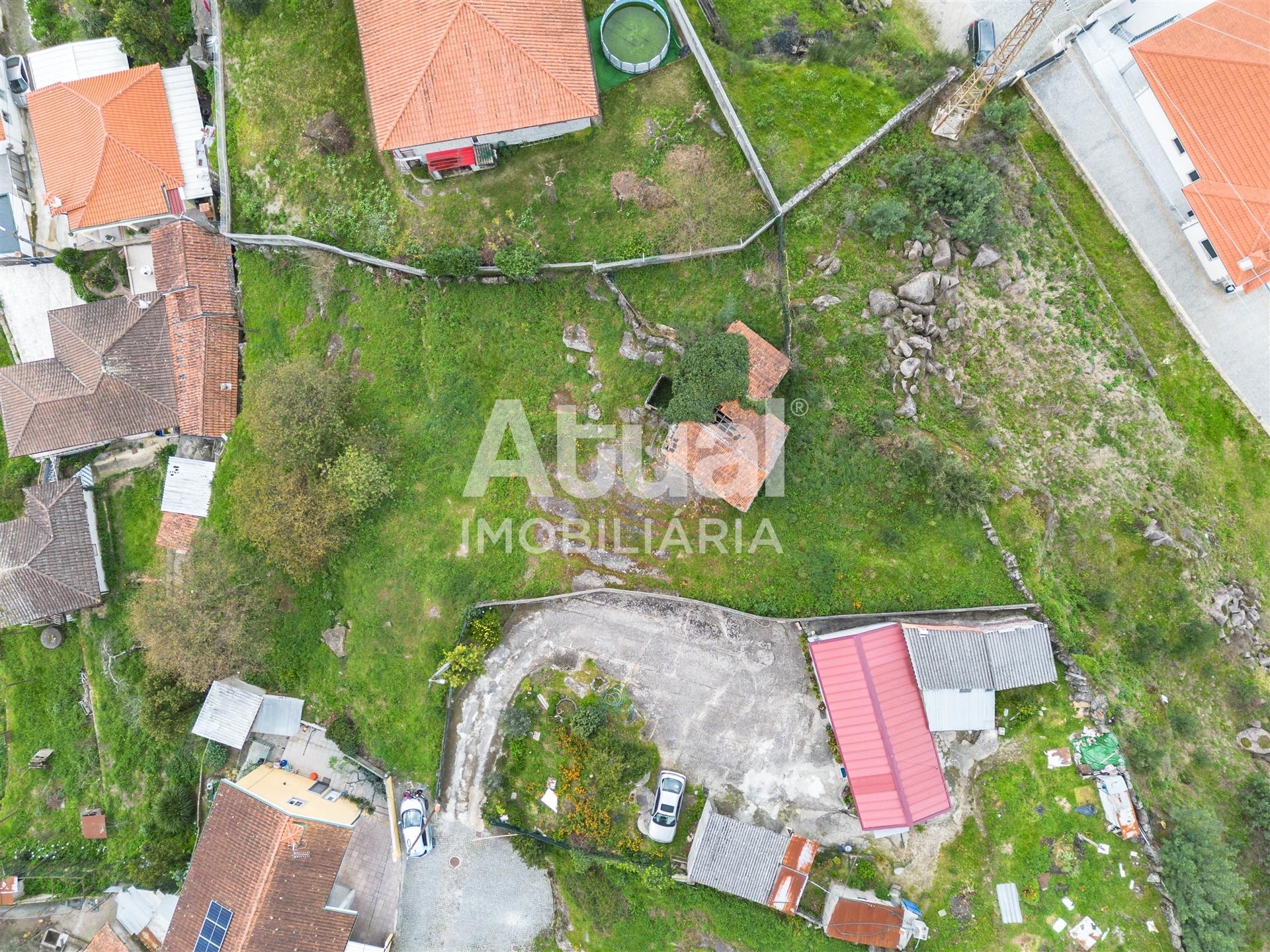 Moradia para Restaurar T2 Venda em Vilarinho,Santo Tirso