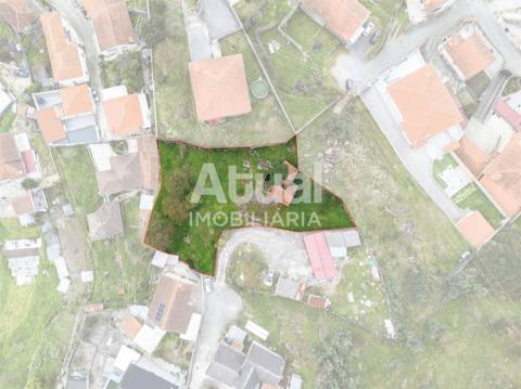 Moradia para Restaurar T2 Venda em Vilarinho,Santo Tirso