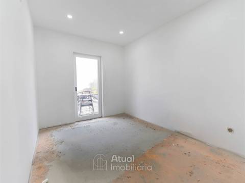 Moradia para Restaurar T3 Venda em Vila Cova da Lixa e Borba de Godim,Felgueiras