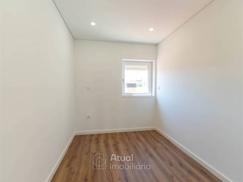 Apartamento T1+1 Venda em Caldas de Vizela (São Miguel e São João),Vizela