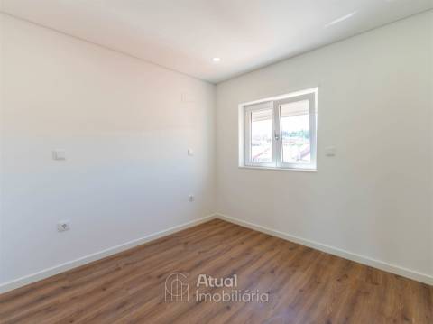 Apartamento T1+1 Venda em Caldas de Vizela (São Miguel e São João),Vizela