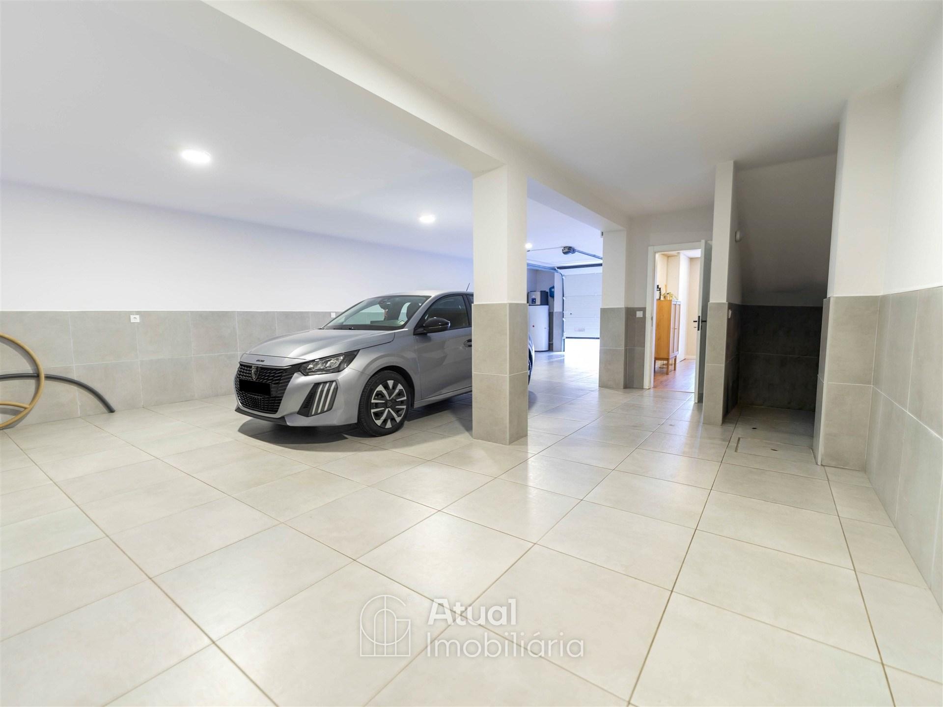 Moradia em Banda T3 Venda em Guardizela,Guimarães