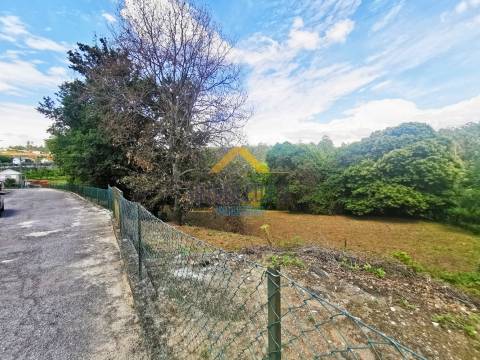 Lote de Terreno  Venda em Friande,Felgueiras