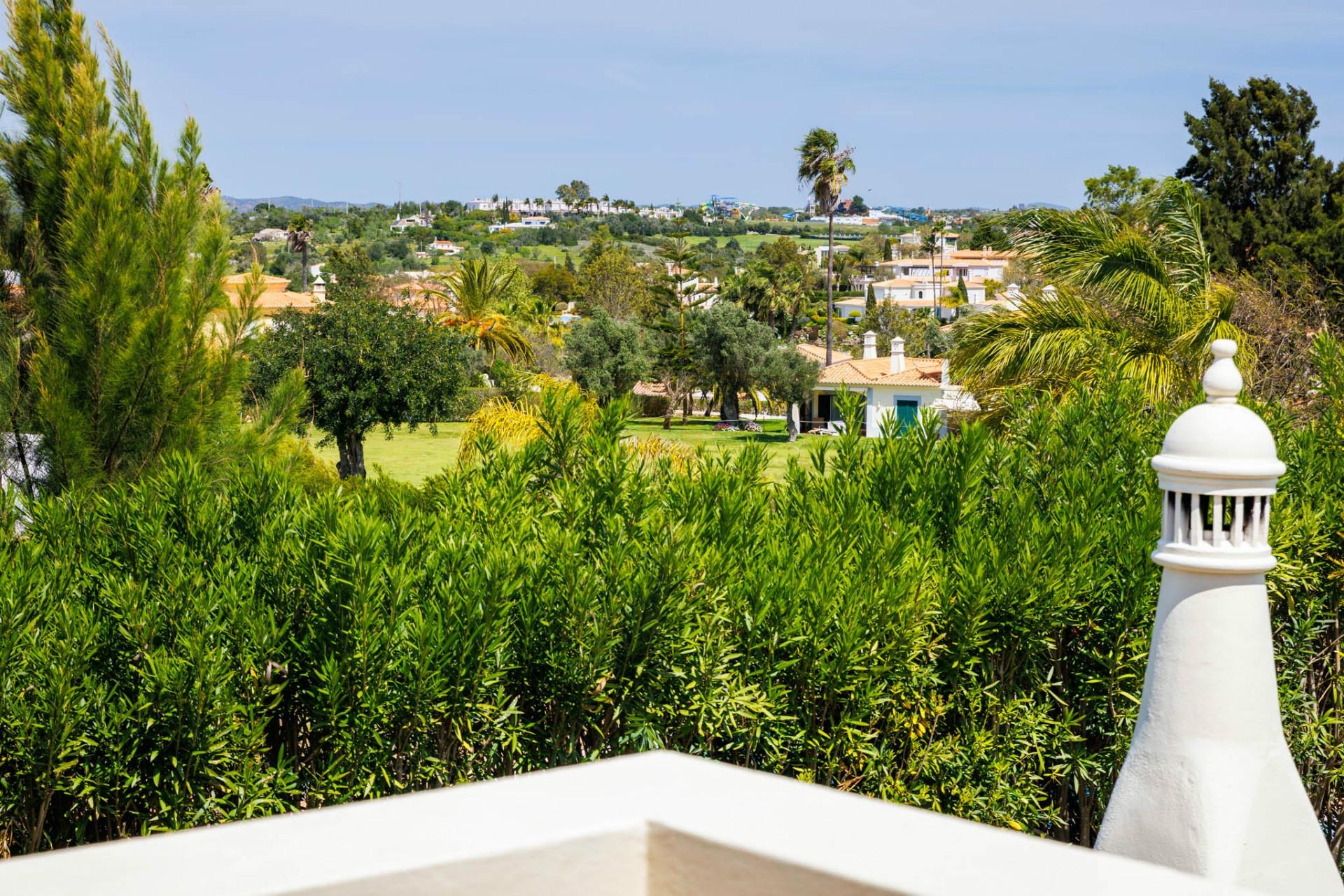 Para venda – Moradia T3 com piscina privada no Gramacho Golf Resort, Carvoeiro