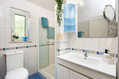 Para venda - Moradia de 3 quartos com piscina em Carvoeiro