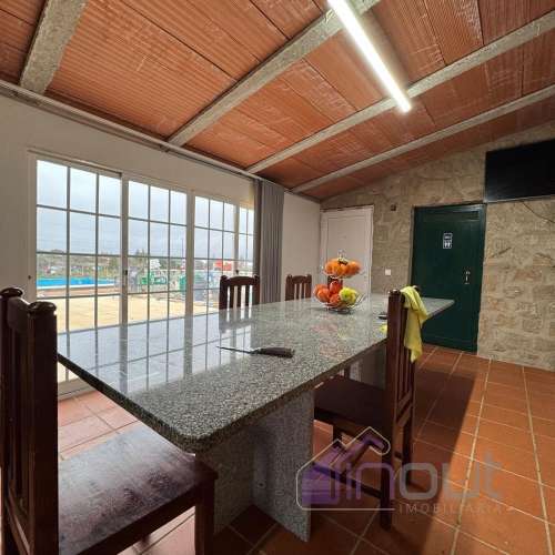 Moradia T3 com Piscina em Castelo Branco Imóvel  200.000€