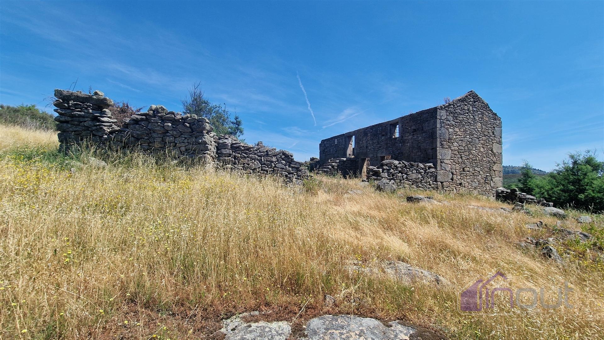 Quinta do Sobreiro – 26 Hectares de História, Natureza e Potencial no Coração da Beira Interior
