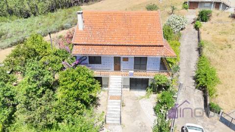 Moradia T4 Venda em Almaceda,Castelo Branco