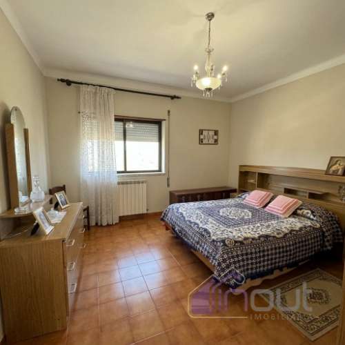Moradia T4 Venda em Almaceda,Castelo Branco