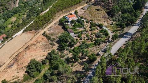 Moradia T4 Venda em Almaceda,Castelo Branco
