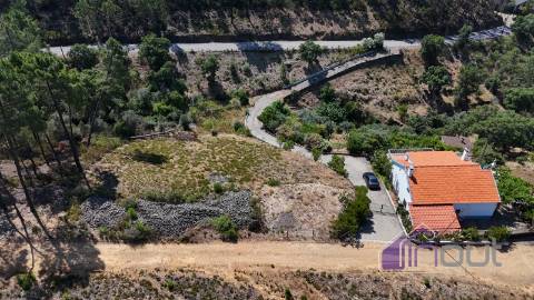 Moradia T4 Venda em Almaceda,Castelo Branco