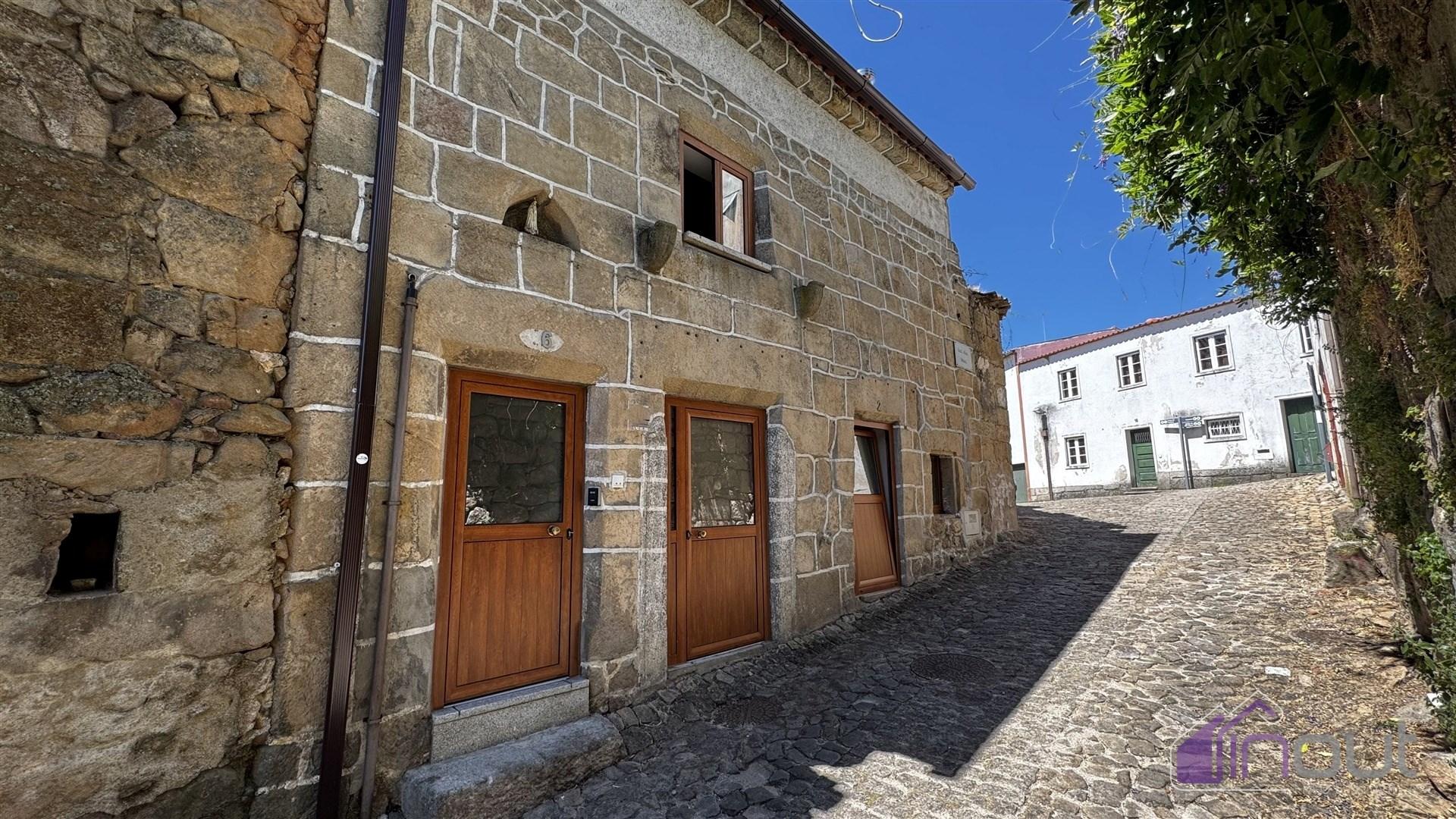 Moradia T3 Venda em Pinhel,Pinhel