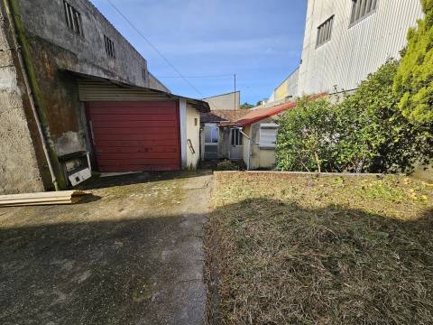 Moradia para Restaurar T3 Venda em Custóias, Leça do Balio e Guifões,Matosinhos