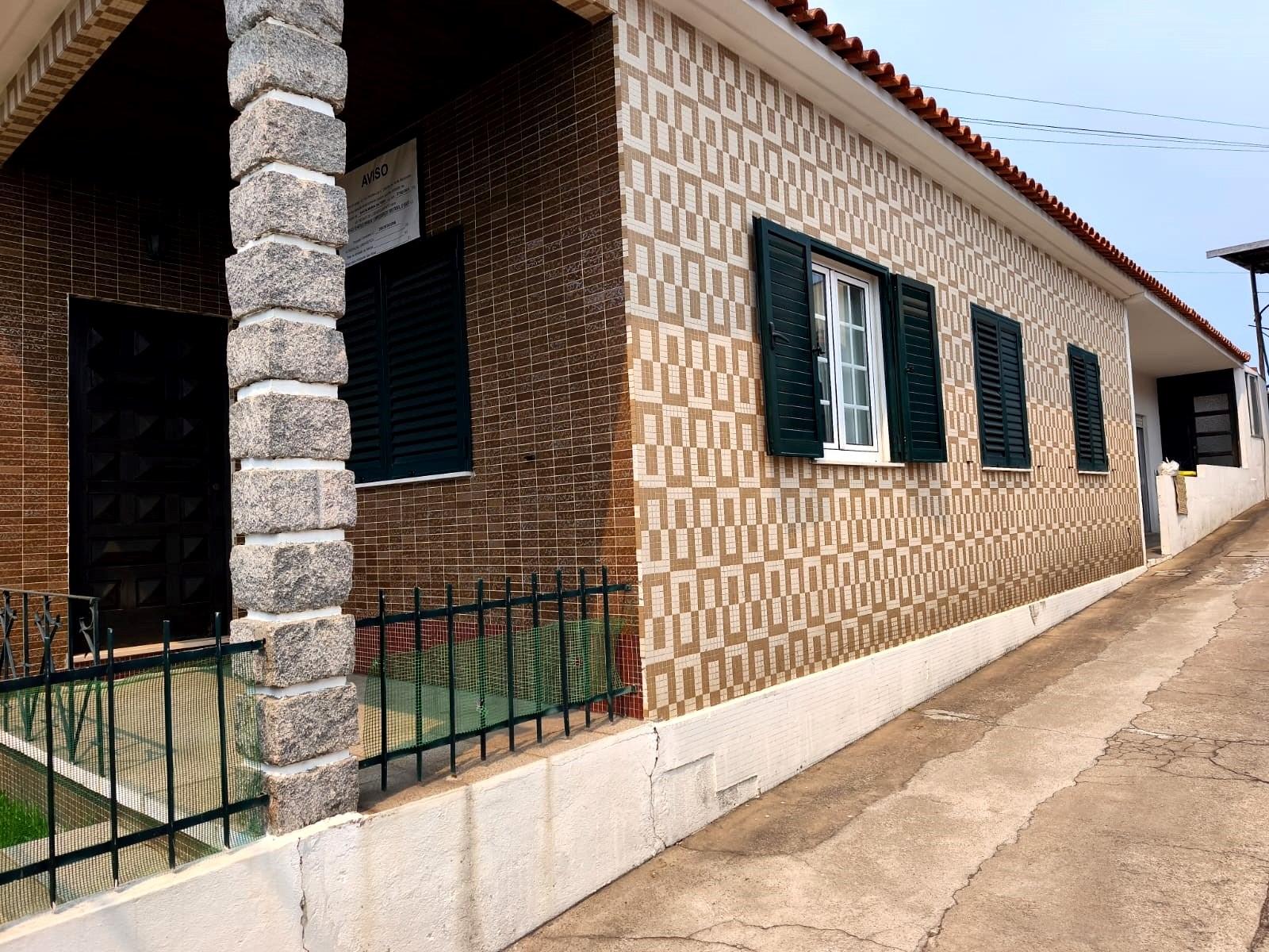 Moradia T4 Venda em Paços de Brandão,Santa Maria da Feira
