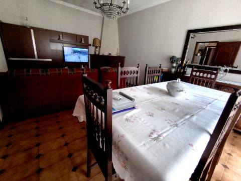 Moradia T4 Venda em Paços de Brandão,Santa Maria da Feira
