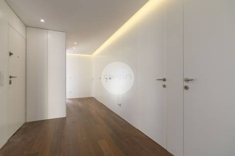 T4 Novo * Rotunda da Boavista