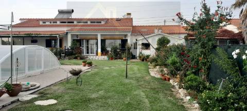 Moradia em Palmela (Cajados) com piscina