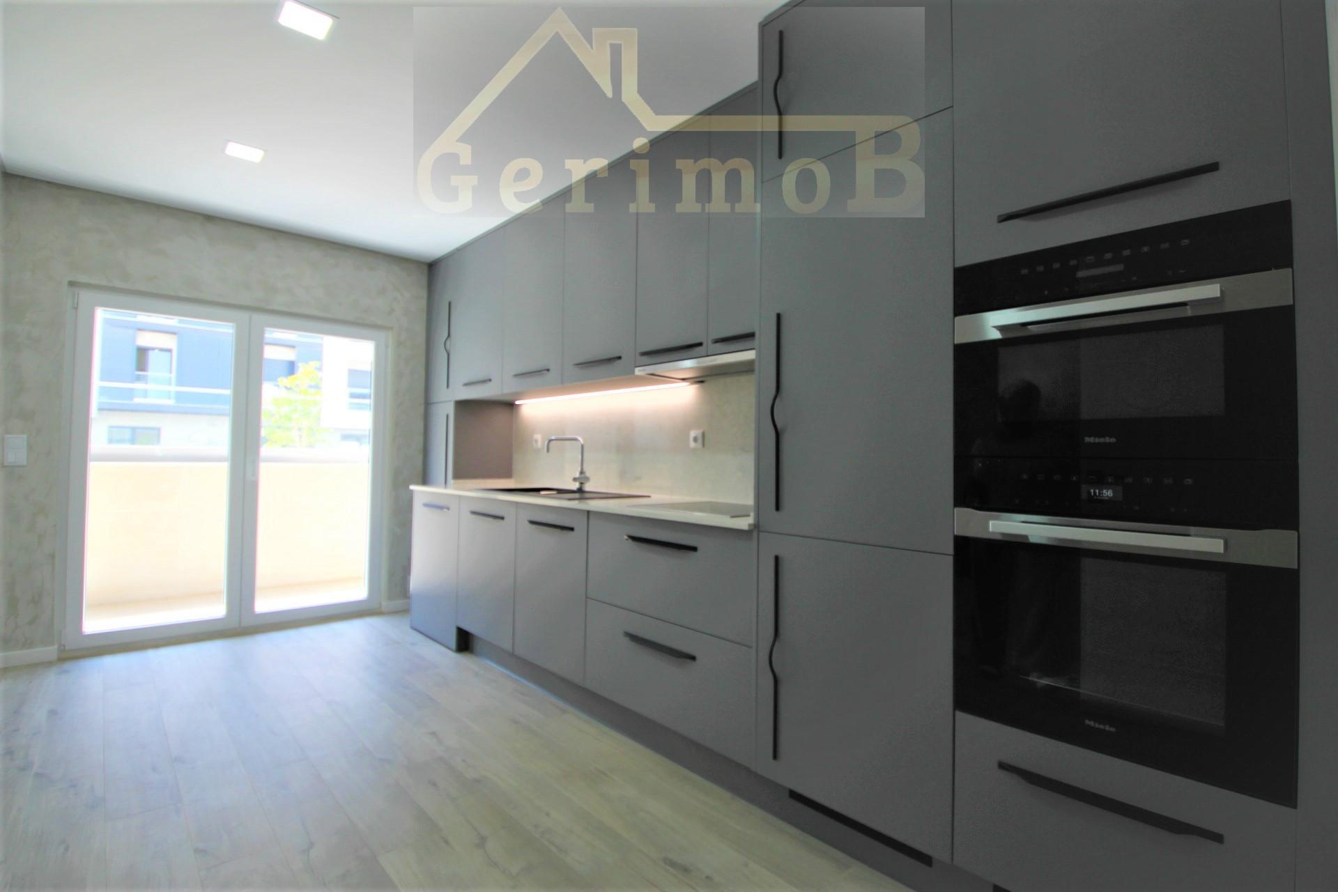 Apartamento T3+1 DUPLEX Venda em Montijo e Afonsoeiro,Montijo
