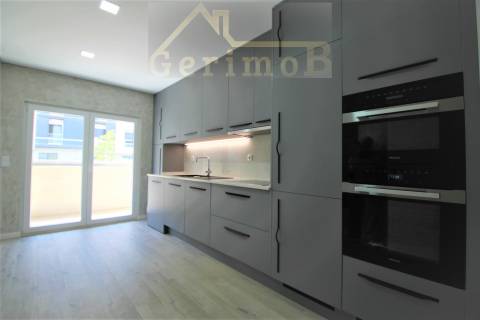 Apartamento T3+1 DUPLEX Venda em Montijo e Afonsoeiro,Montijo