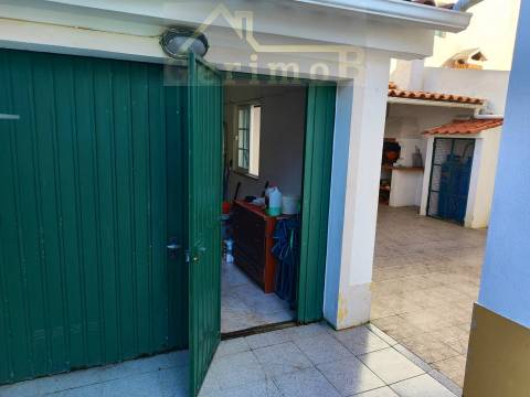 vende-se V3 em quinta do conde