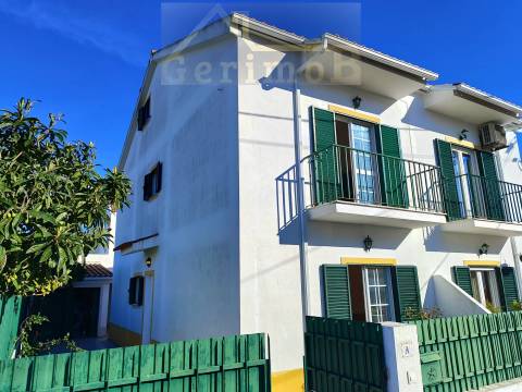vende-se V3 em quinta do conde