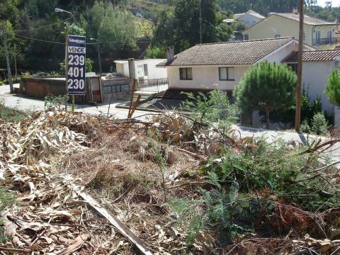 Terreno urbano para construção moradia isolada, em Ceira