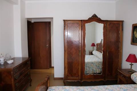 T3 Mobilado | Excelentes Áreas | Centro de Coimbra | Junto à Av. Dr. Dias da Silva