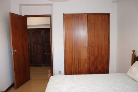 T3 Mobilado | Excelentes Áreas | Centro de Coimbra | Junto à Av. Dr. Dias da Silva