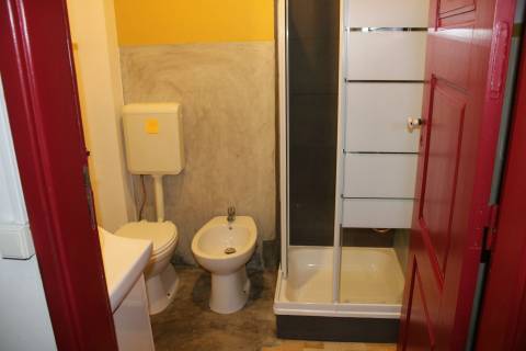 Arrenda apartamento com 3 quartos, junto à Praça da Republica