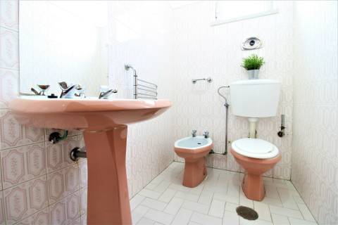 Quarto no Vale das Flores - Polo II