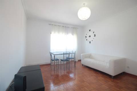Quarto na zona de Celas