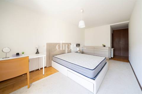 Apartamento T3 em Azurém