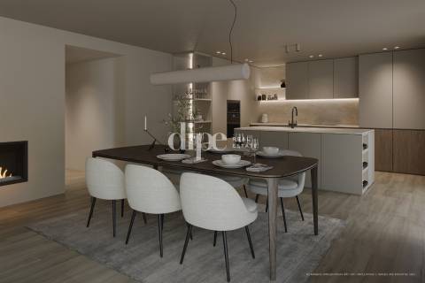 Apartamento T4 inserido no Condomínio Privado ´Stratá.