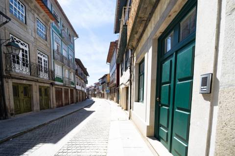 Arrendamento | Apartamento T0 no centro histórico de Guimarães