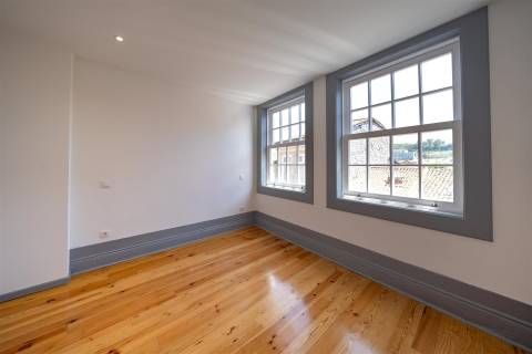Arrendamento | Apartamento T2 Duplex no centro histórico de Guimarães