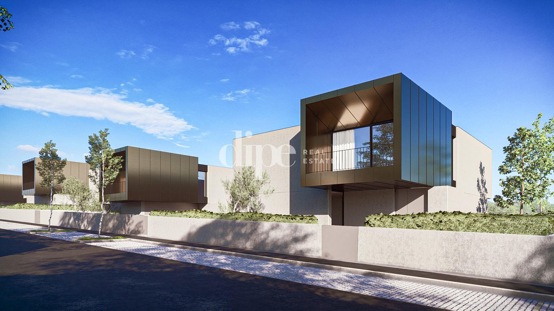 Lote com 707 m2 para construção de moradia com piscina