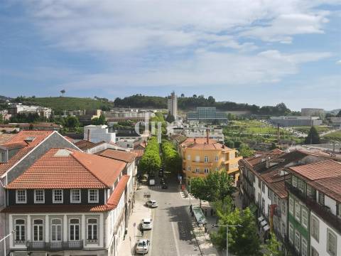 Investimento | Prédio no Coração de Guimarães