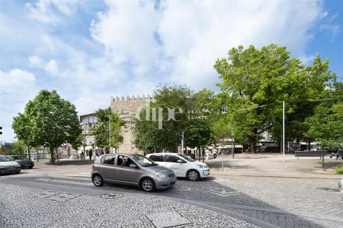 Investimento | Prédio no Coração de Guimarães