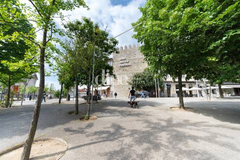 Investimento | Prédio no Coração de Guimarães