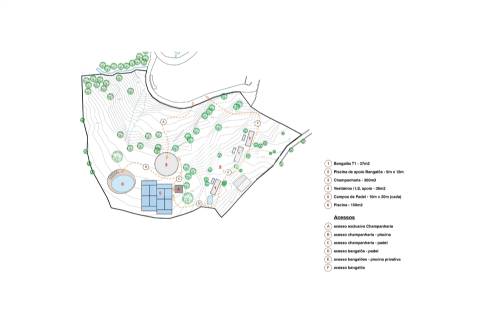 Terreno com 13.714 m2 situado no Gerês.