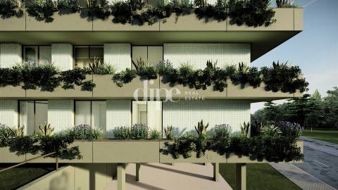 Apartamento T4 em construção