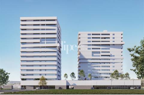 Apartamento T3 inserido no Condomínio Privado ´Stratá